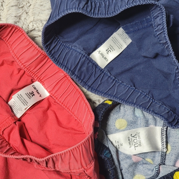 3 Pairs of Girls' Carter's Shorts - Size 3T - Picture 3 of 7